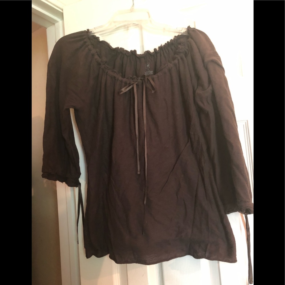 Gap brown shirt